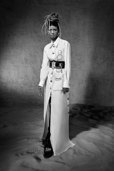 Look 24
